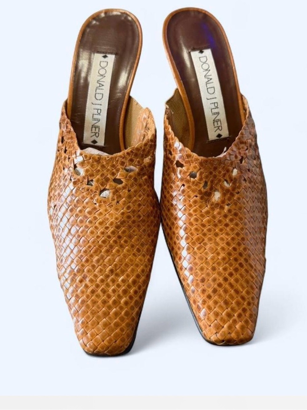 🦋Donald J. Pliner Woven Tan Leather Slip-On Mules